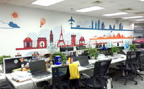 淳化教你设计办公室墙绘的方法。